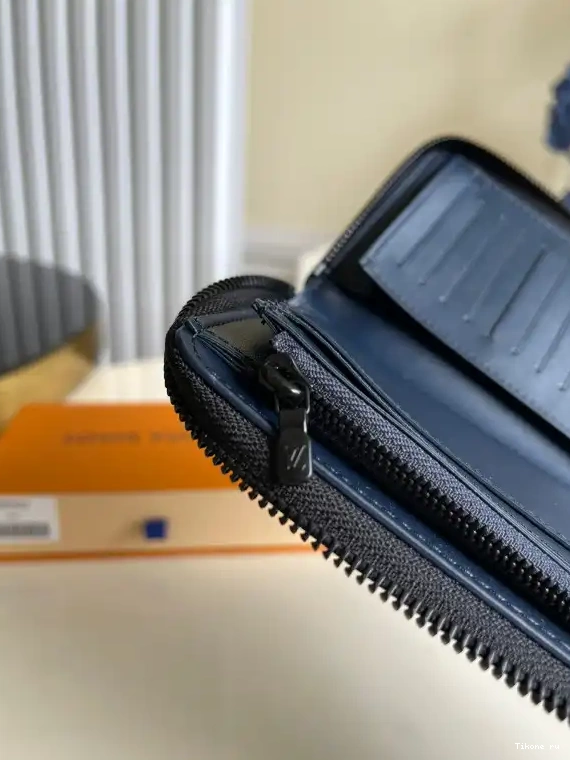 Affordable LOUIS VUITTON WALLET ZIPPY 0616